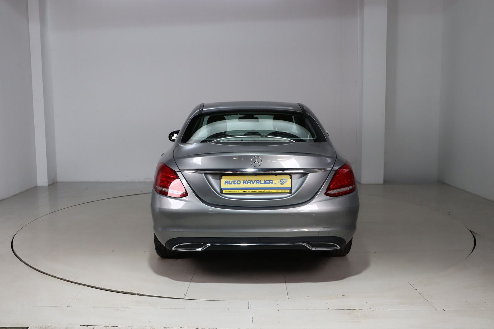 Fahrzeugabbildung Mercedes-Benz C 180 d * LED * SHZ