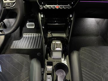 Peugeot 208 Hybrid 145 GT e-Sitz+Alcantara+360 Grad