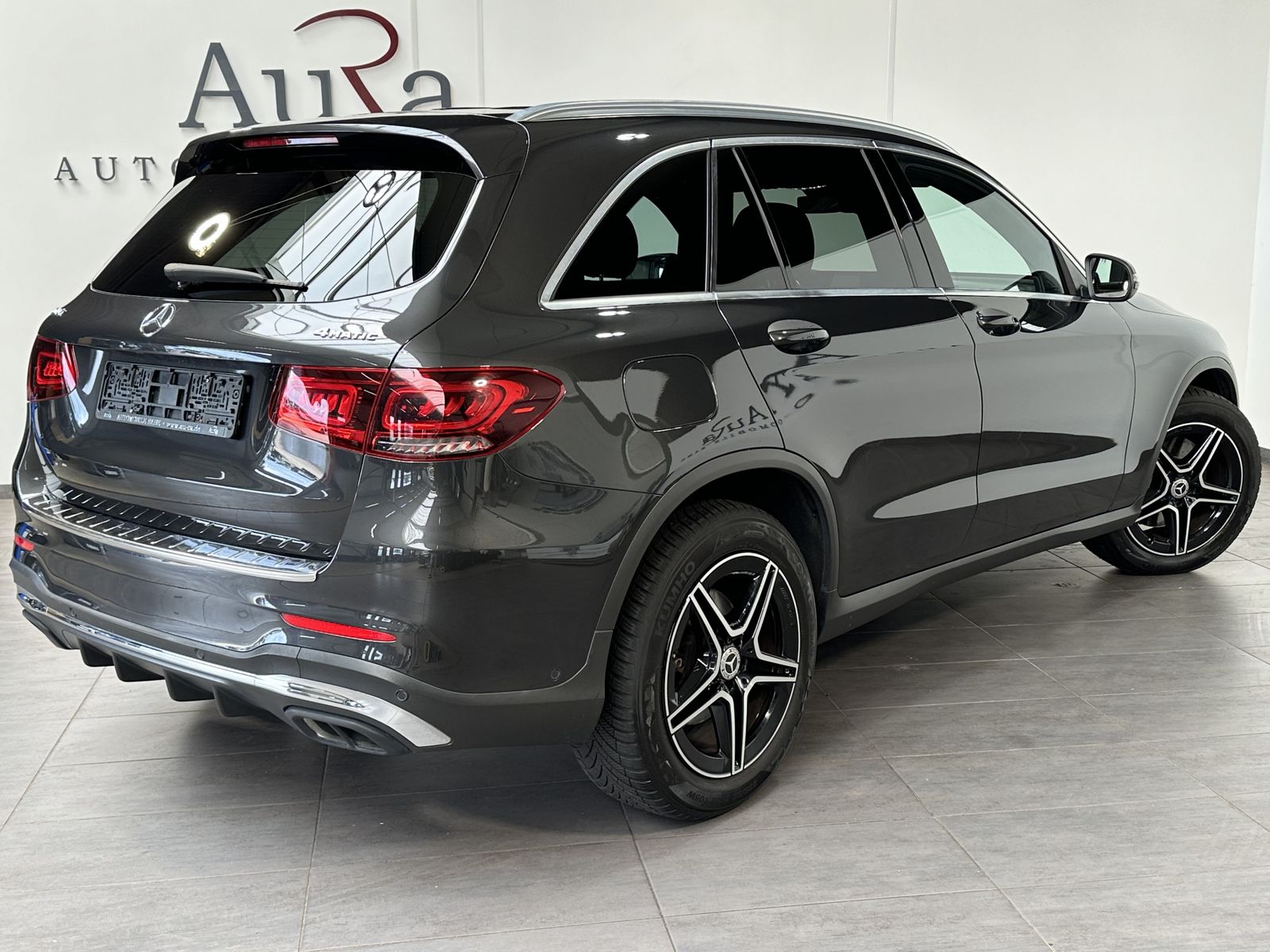 Fahrzeugabbildung Mercedes-Benz GLC 220d 4M 9G AMG-Line NAV+LED+SHZ+KAM+DIGDISPL