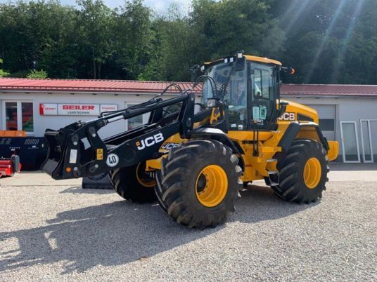 JCB 427 Agri Stage V HighLift