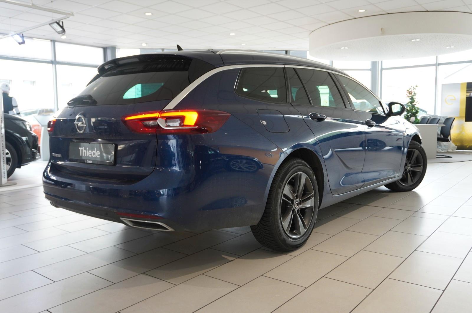 Opel Insignia B ST 2.0D ELEGANCE LED/NAVI/SHZ/LHZ/PDC