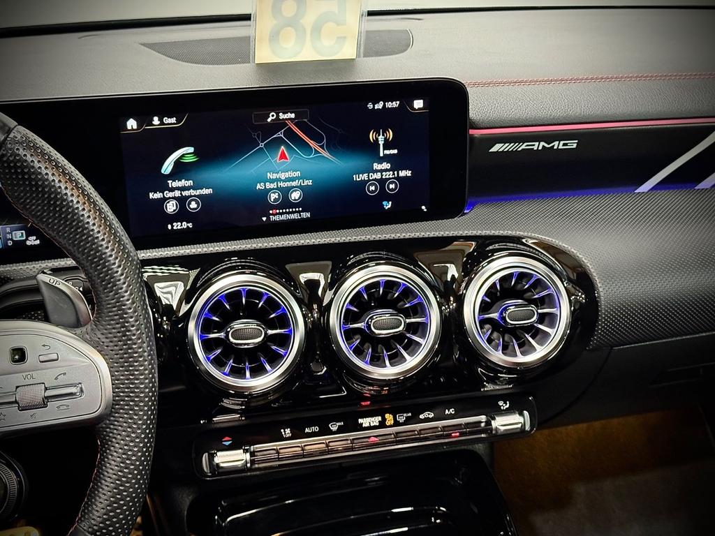 Mercedes-Benz CLA 45 AMG Shooting Brake