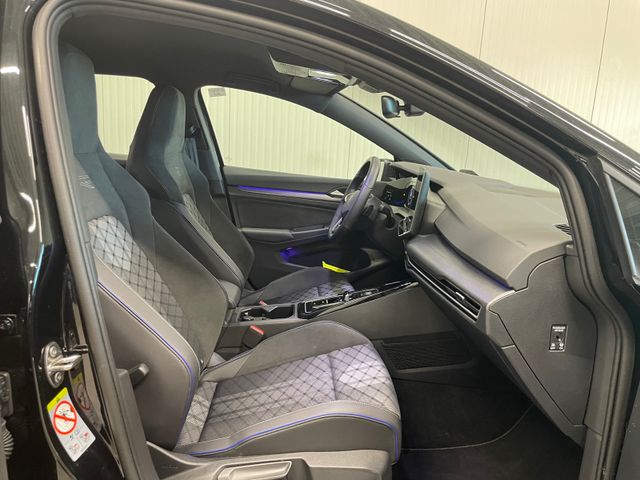 Golf VIII Variant R-Line 2.0 TDI DSG AHK LED ACC