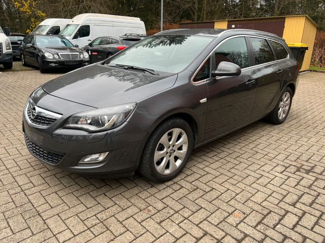 Opel Astra J Sports Tourer Innovation