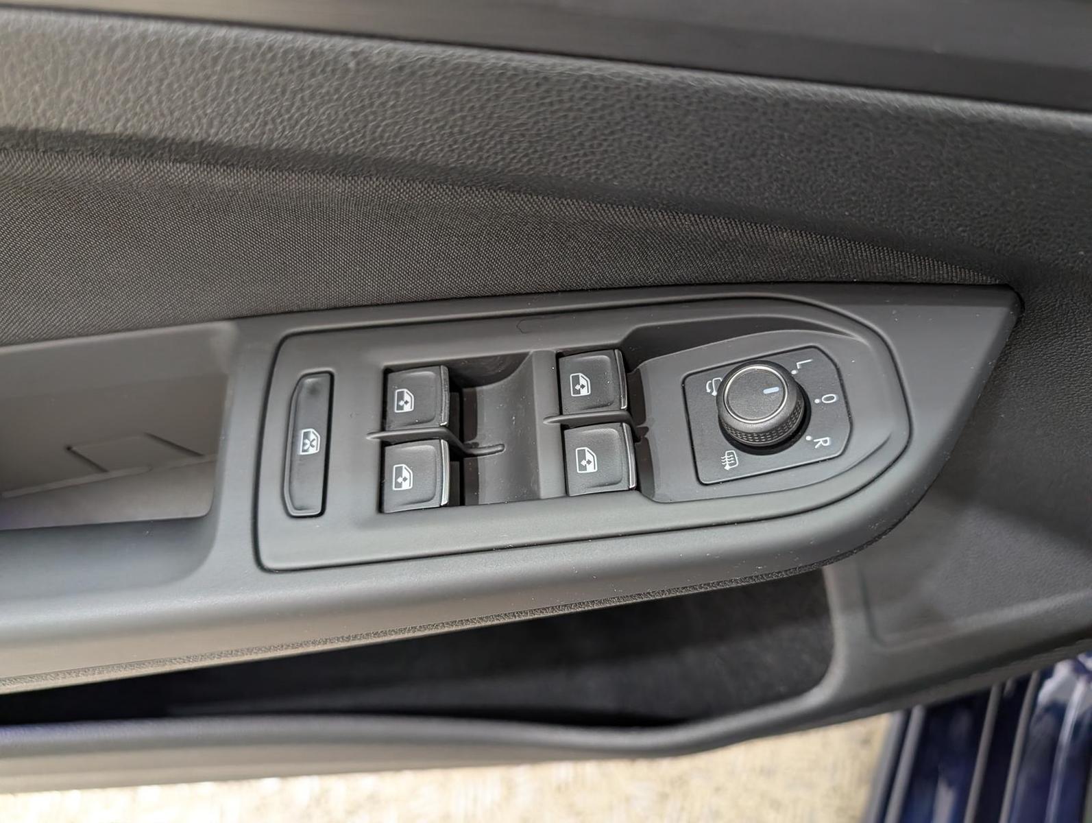 Volkswagen Golf 1.5 TSI Style LED Navi Massage ACC RFK, миниатюра 13