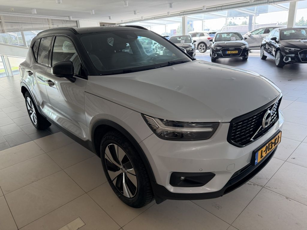 Volvo XC40 1.5 T4 Recharge R-Design Expression imagem 2