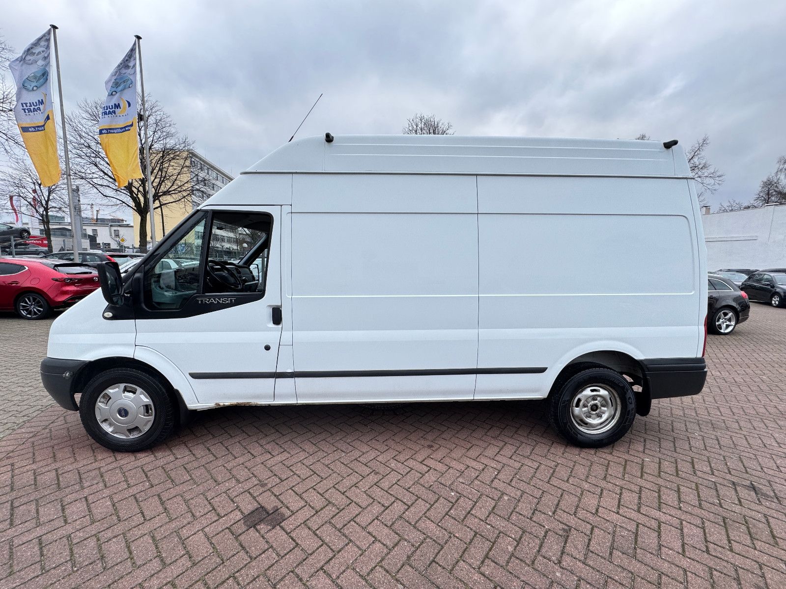 Fahrzeugabbildung Ford Transit Kasten FT 350 L TREND HOCH & LANG KLIMA