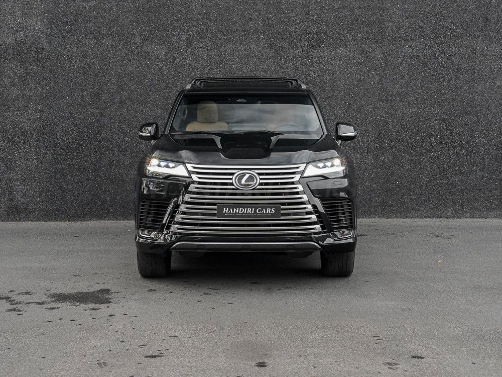 Lexus 2026 Luxury € 139000 +BLACK BADGE OVERLAYS imagem 2
