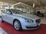 Volvo S60 Lim. Business Edition+NAVI+TEILLEDER+XENON+ - Volvo S60 mit Diesel-Antrieb: Limousine