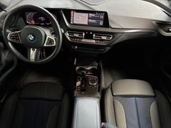 Fahrzeugabbildung BMW 218i Gran Coupé M Sport -- AHK/ Kamera/ ACC