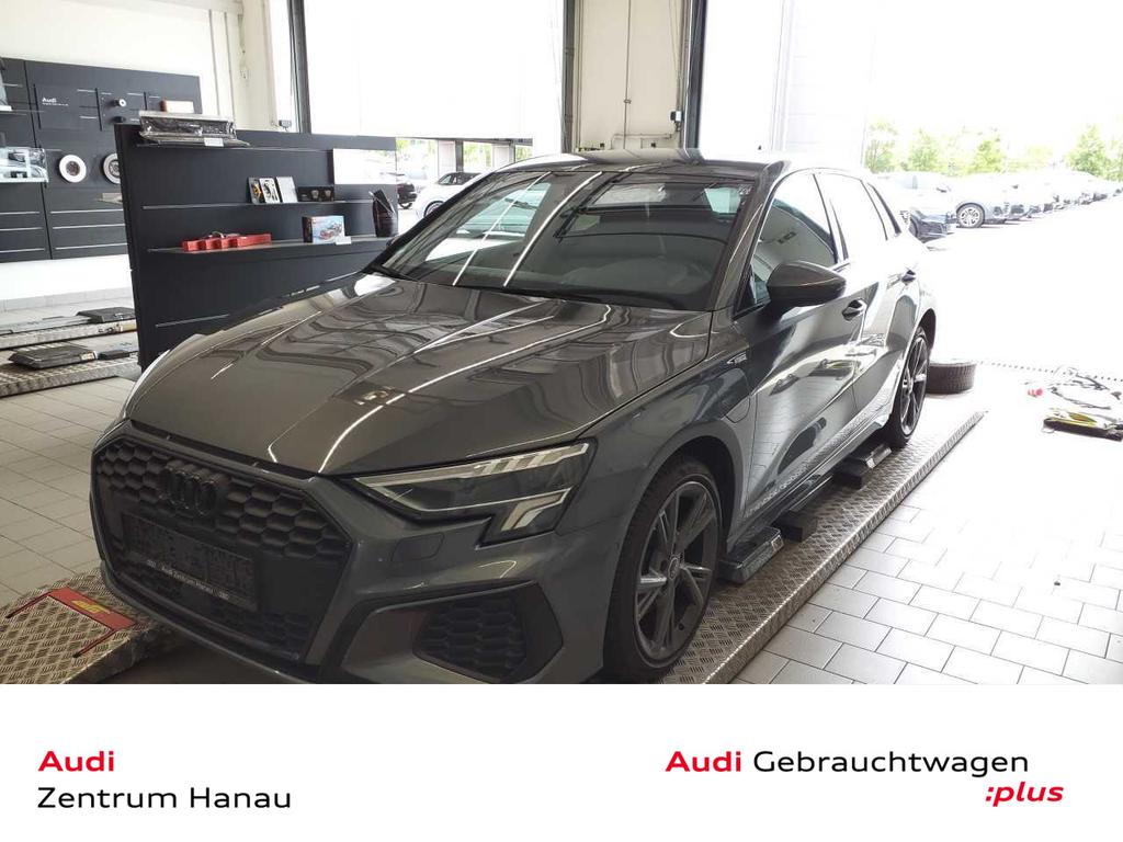 Audi A3 Sportback 40 TFSIe S LINE NAVILEDKAMERAVC 2023
