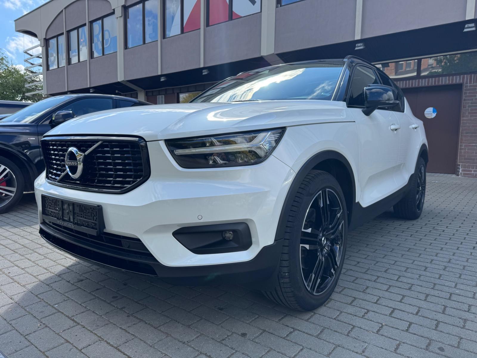 Volvo XC 40 R Design AWD PANO-STANDH.20Zoll