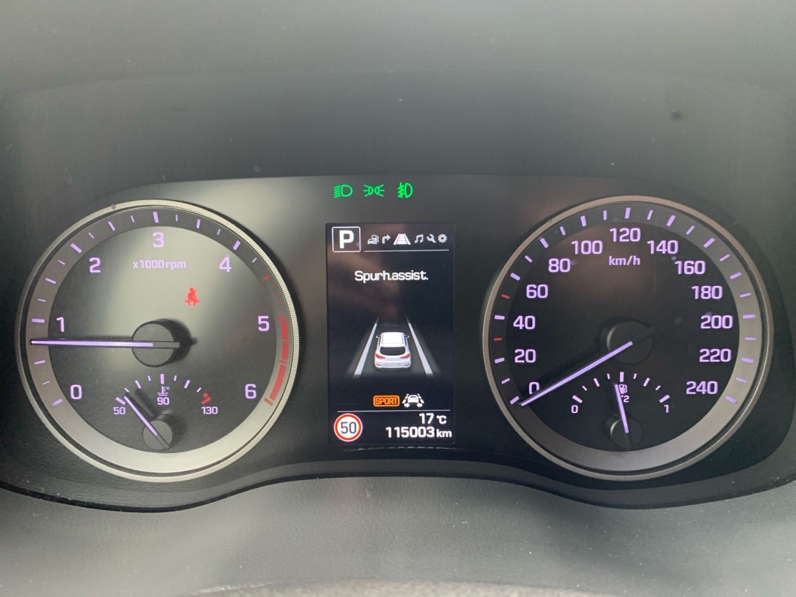 Fahrzeugabbildung Hyundai TUCSON 1.7 CRDi 7-DCT DPF Premium Navi