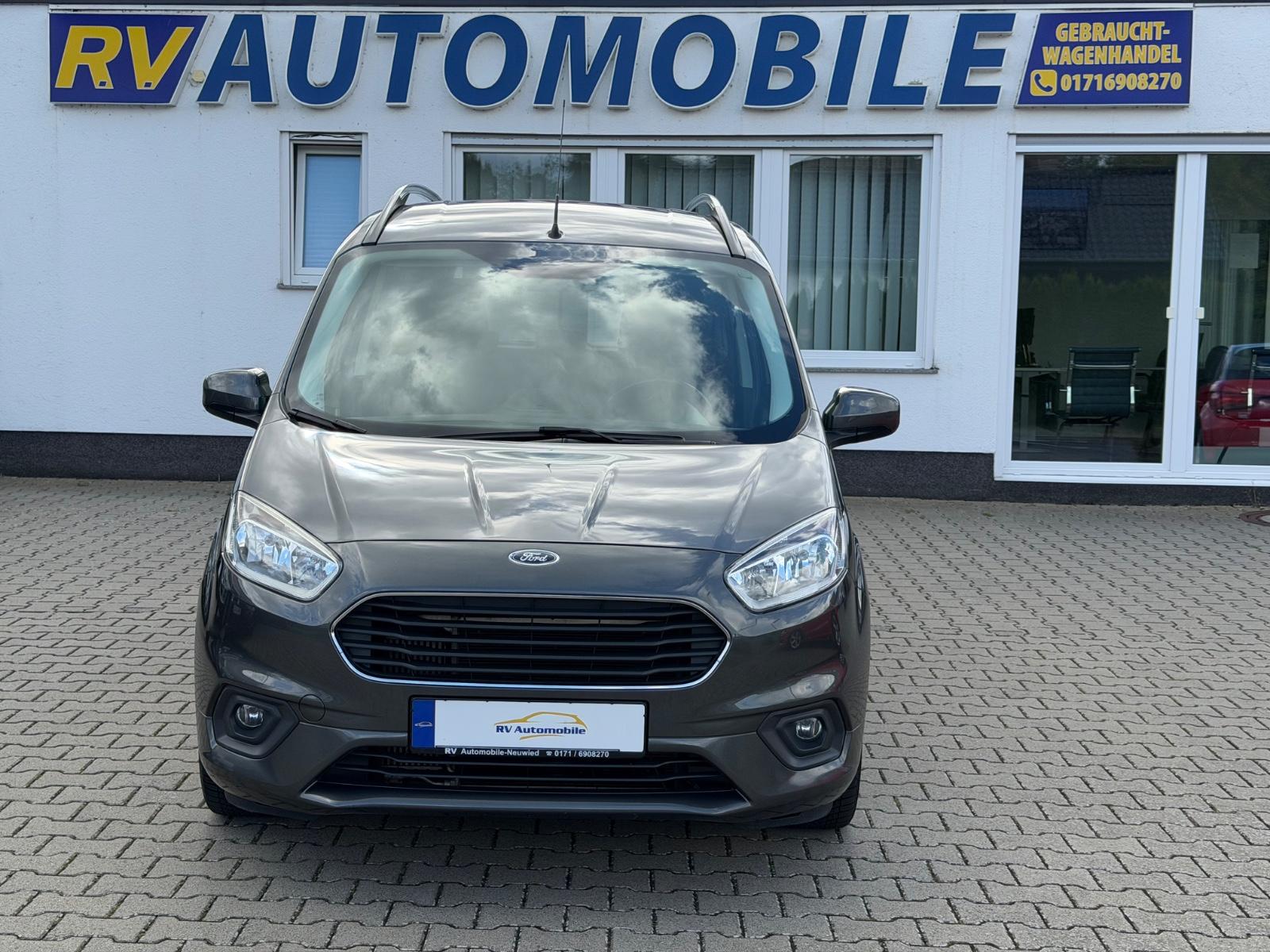 Ford Tourneo Courier Titanium |KAMERA|ZHR NEU|