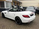 Mercedes-Benz SLC 200*LEDER*PANO*SHZ*NHZ*NAVI*** - Mercedes-Benz SLC 200 Gebrauchtwagen