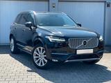 Volvo XC90 T5 AWD Geartronic Inscription - Volvo XC90 mit Benzin-Antrieb: Geländewagen