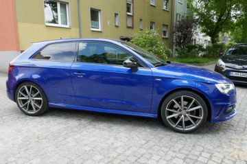 Fahrzeugabbildung Audi A3 S line Sportpaket ultra, Xenon / Navi
