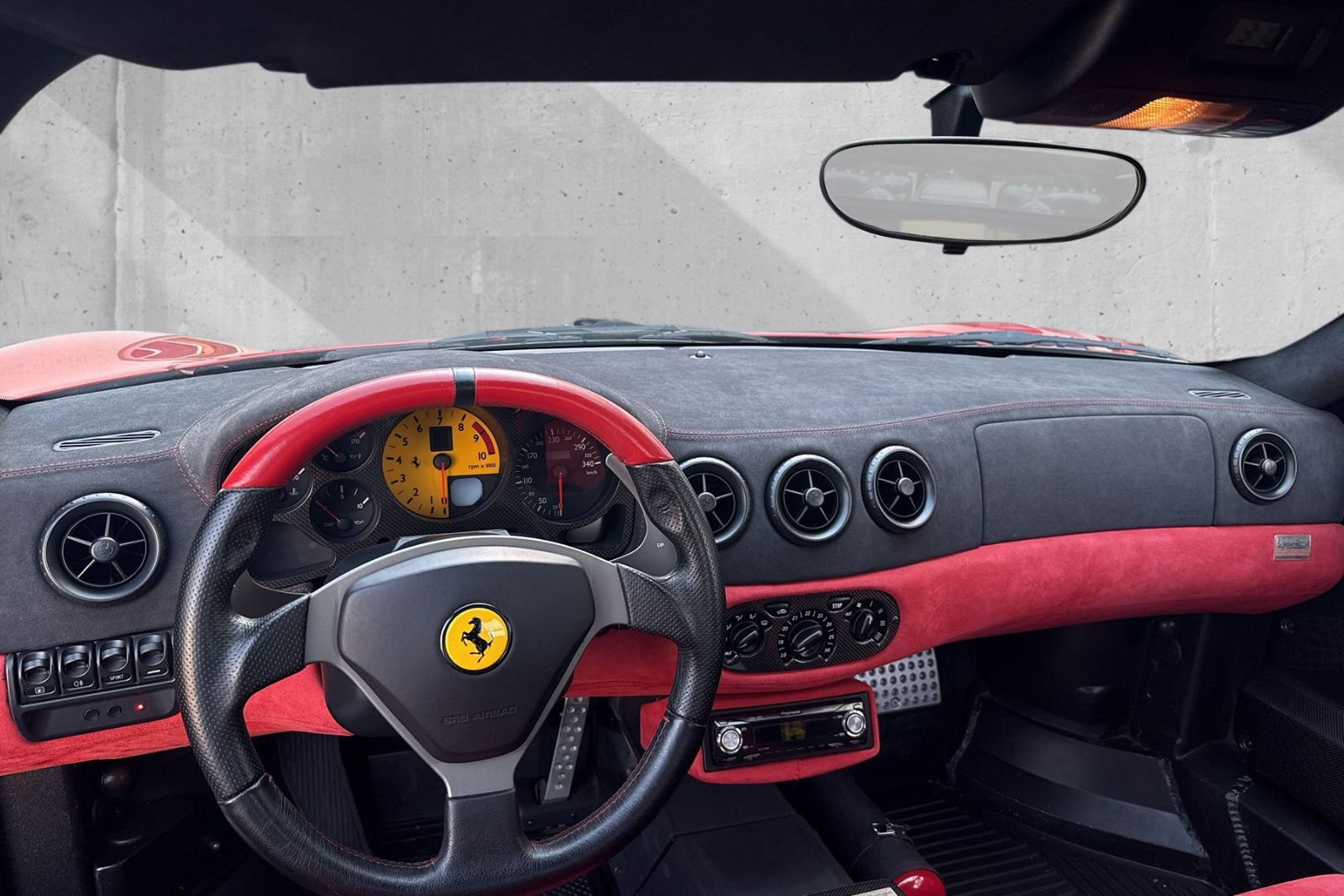 Fahrzeugabbildung Ferrari 360 Challenge Stradale*4Punkt Gurt*Überrollbügel