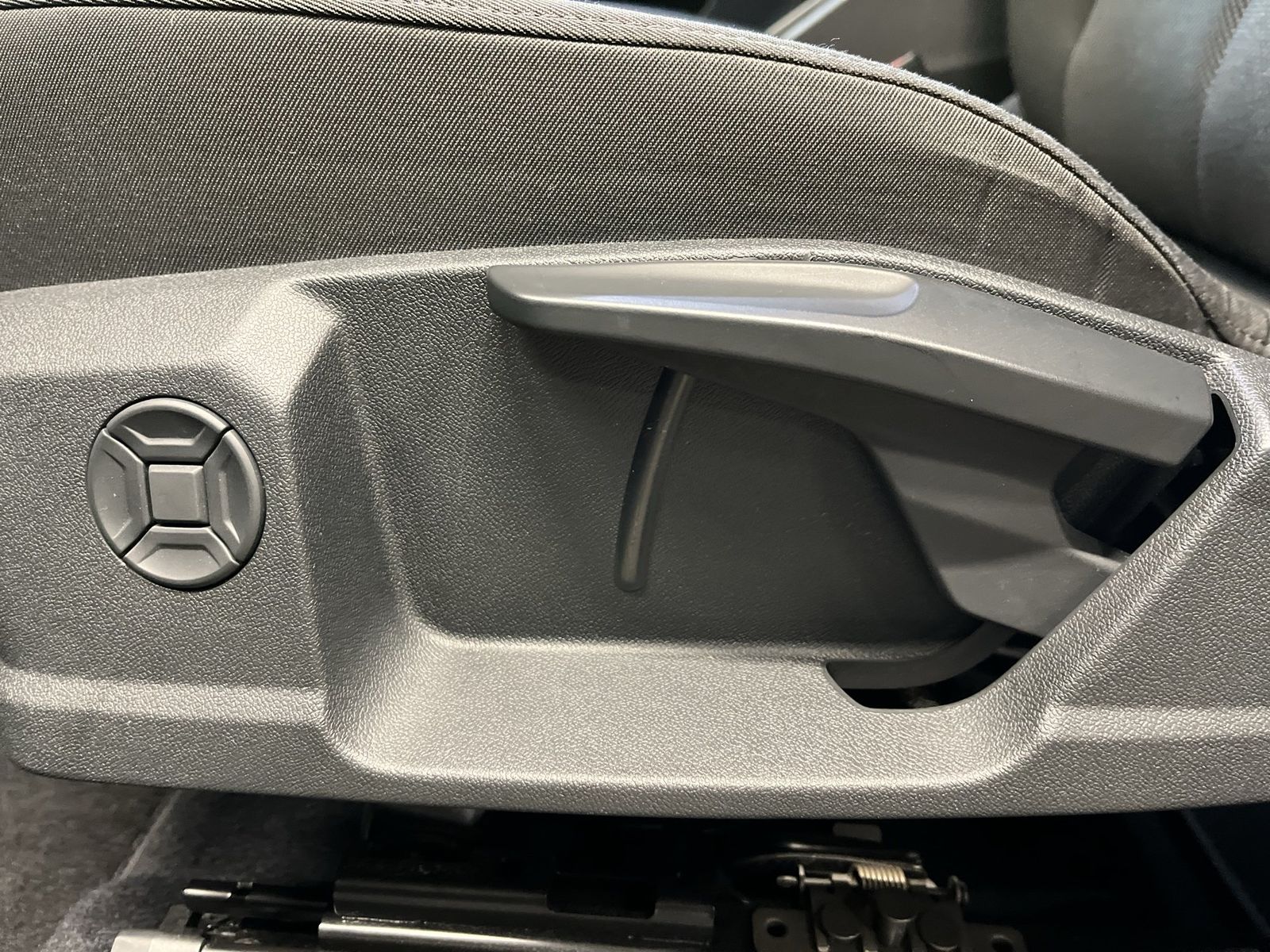 Audi Q4 e-tron - Bild 12