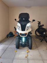 Peugeot Metropolis  400RS - PEUGEOT 400