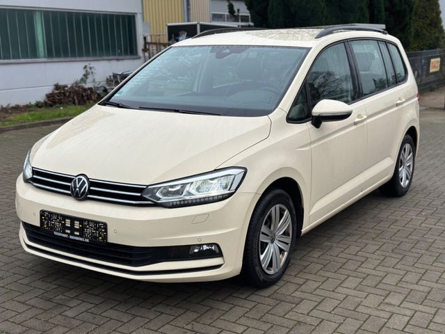 Volkswagen Touran 2.0 TDI Navi*Scheckheft*Kamera*LED*Xenon*