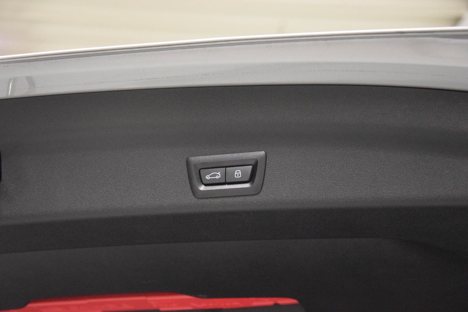 Fahrzeugabbildung BMW X1 sDrive 20 i M Sport ACC Leder H&k LED Kamera