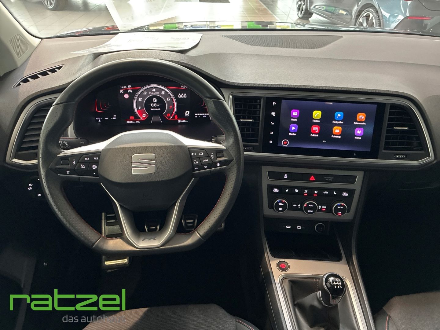 Fahrzeugabbildung SEAT Ateca FR 1.5 TSI 110kW Navi ACC LED Kamera