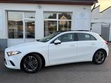 Mercedes-Benz A 200 d*Keyless Go+Panaroma+Rückfahrkamera+ - Mercedes-Benz A 200 in Stuttgart