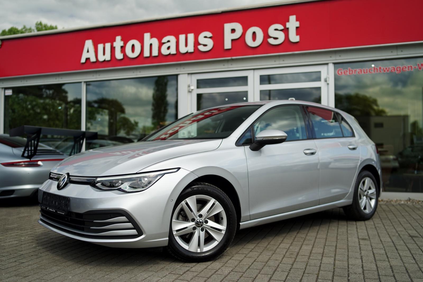 Volkswagen Golf VIII Life eTSI Kamera ACC CarPlay Lenkradhz