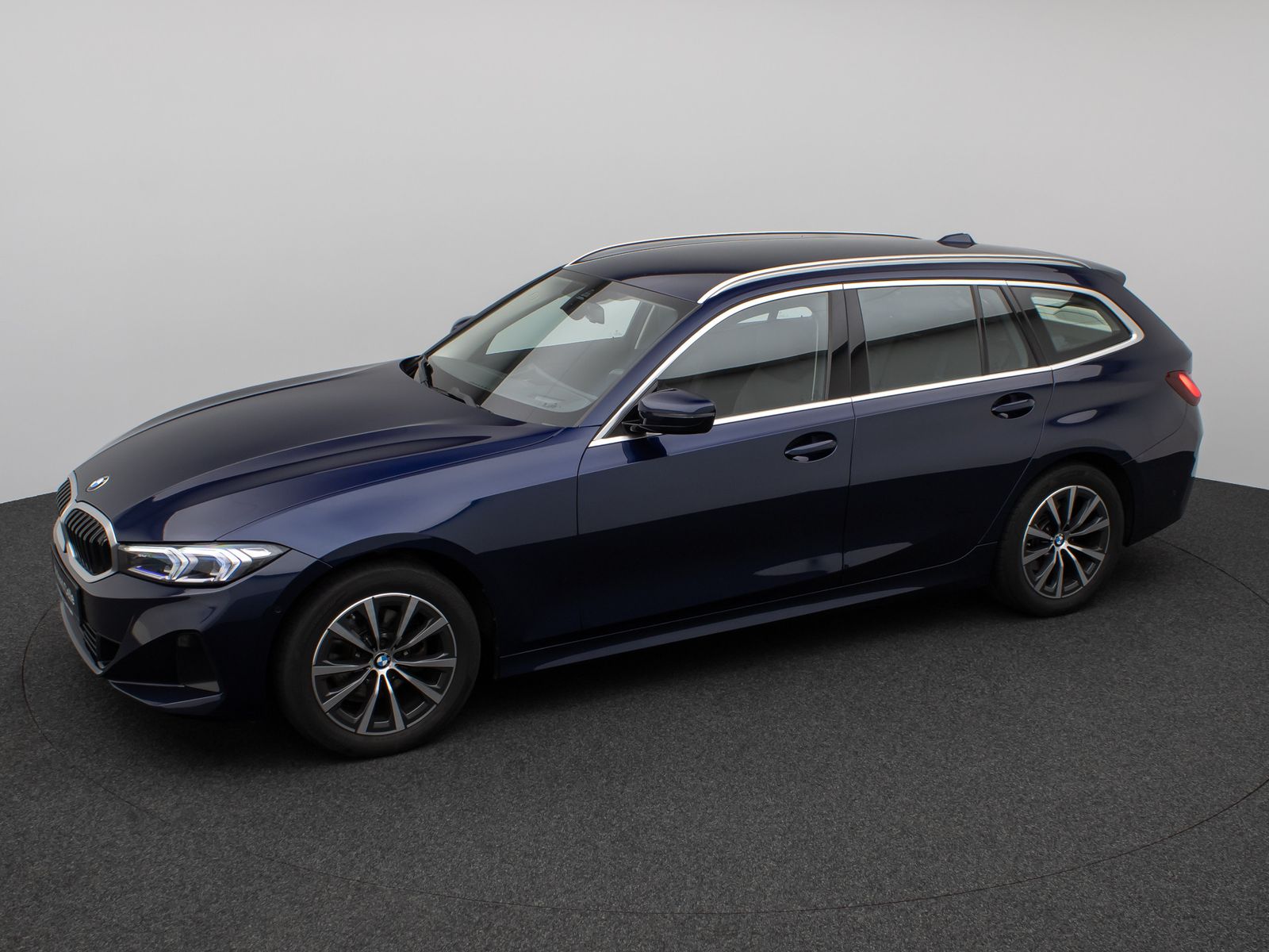 Fahrzeugabbildung BMW 320d xD Kamera HUD DAB Komfort Sport Individual