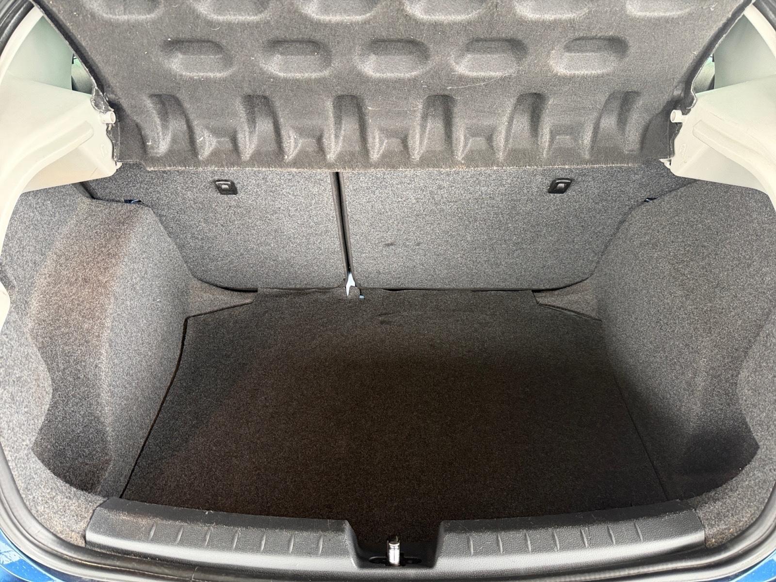 Seat Ibiza 1.0 TSI Connect Navi CarPlay PDC Sitzheiz.
