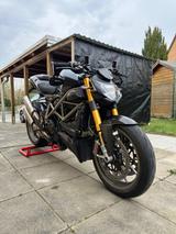 Ducati Streetfighter 1098 S - DUCATI 1098