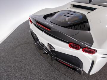 2021 Ferrari SF90 — миниатюра 18