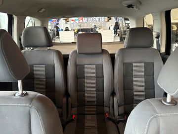 MYAUTOCENTER – Gebraucht- und Jahreswagen mit Werkstattservice in Pfaffenhofen Volkswagen Touran United *Navi*Sitzh*TÜV 0527*