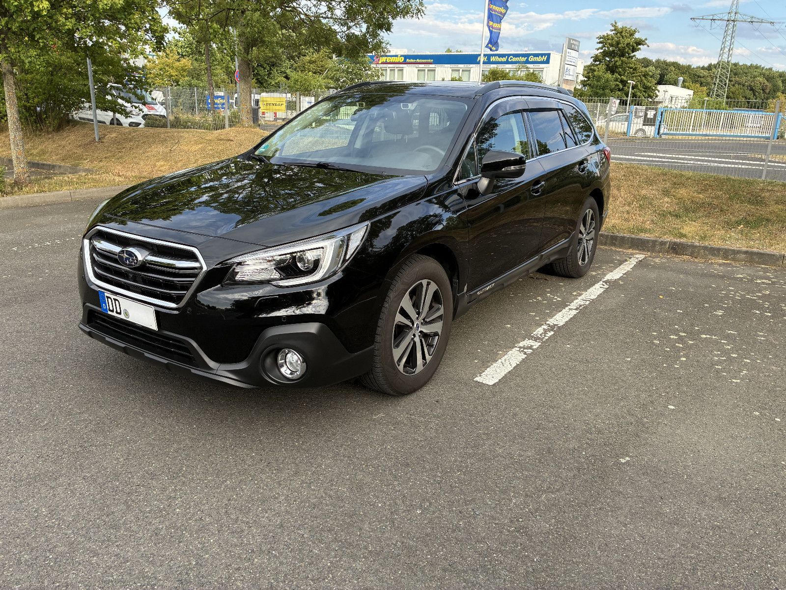 SUBARU OUTBACK