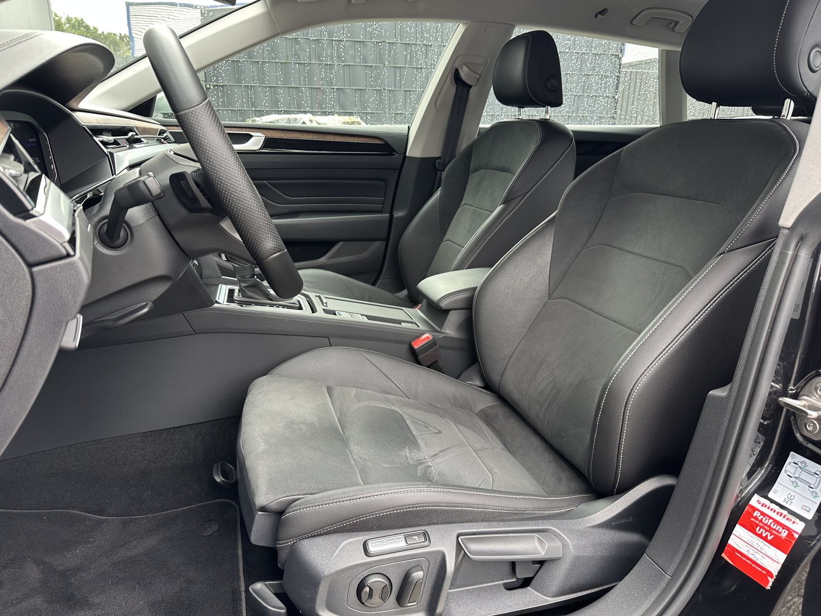 Fahrzeugabbildung Volkswagen Arteon SB 2.0 TDI DSG Elegance NAV+LED+KAM+VCOCK
