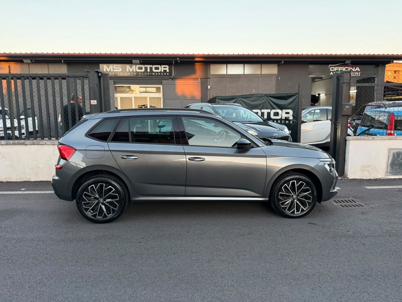 Other Skoda Kamiq 1.0 TSI 115 CV DSG Black Dots - 1.70 imagem 3