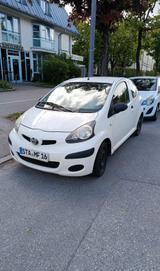 Toyota Aygo Motor Getriebe gut 1Hand 8fach... - Toyota: Motor
