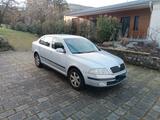 Skoda Octavia 1.9 TDI Typ 1Z 2008 - Skoda Octavia mit Diesel-Antrieb: Limousine, 1.9