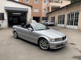 BMW 330Ci - sehr gepflegt im Originalzustand  - BMW 330 aus 2001: Cabrio