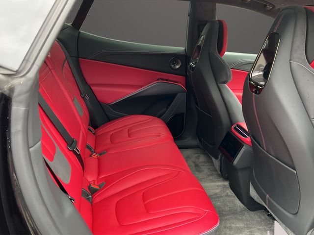 Fahrzeugabbildung Lotus Eletre R KEF rotes Leder sehr selten