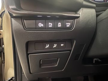 Mazda 3 Lim. 5-trg. Nagisa LED Navi Kamera SH