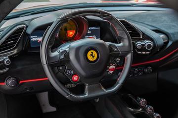 2018 Ferrari 488 PISTA — миниатюра 20