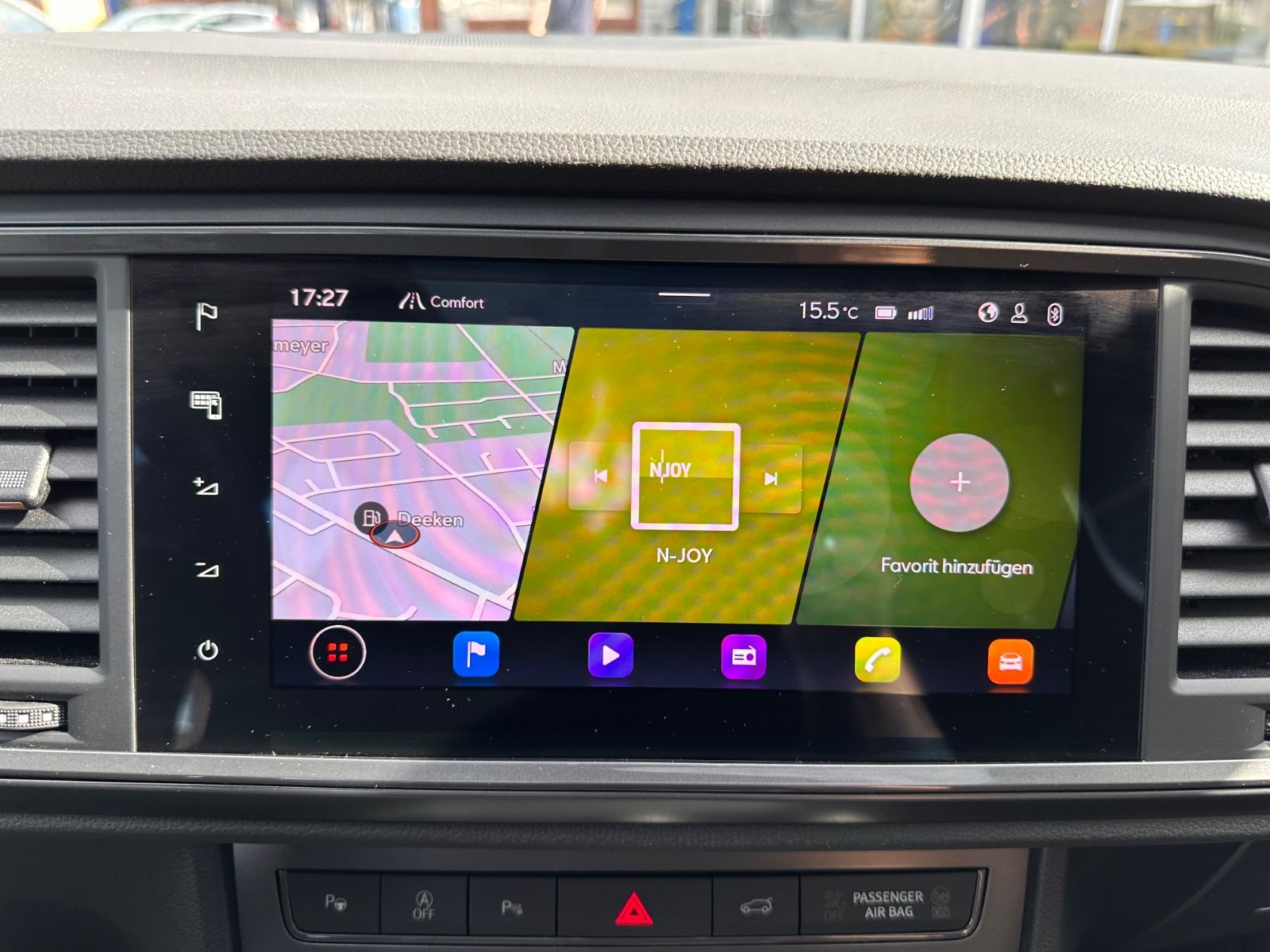 Fahrzeugabbildung CUPRA Ateca 1.5 TSI DSG Pano/ACC/Navi/LED/SHZG/Travel