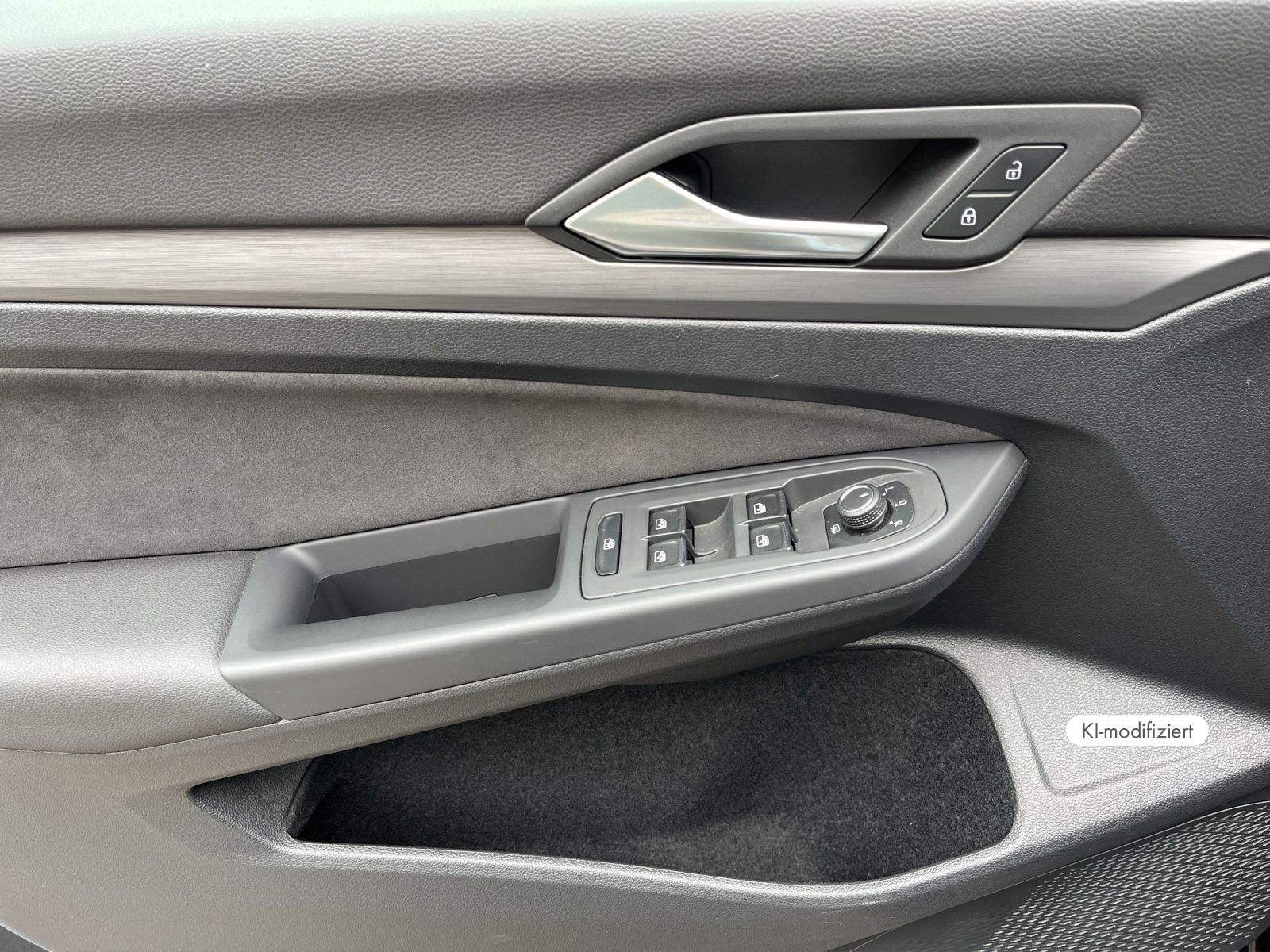 Volkswagen Golf VIII Variant 2.0 TSI, *1,99%*, STYLE, DSG,, миниатюра 14