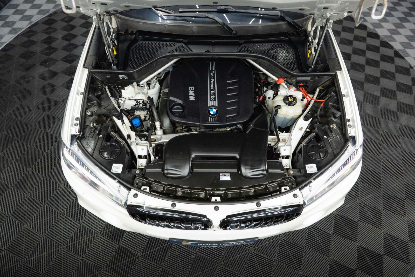 Fahrzeugabbildung BMW X5 xDrive 30d M Sport Shadow Line *ACC*LED*HU*