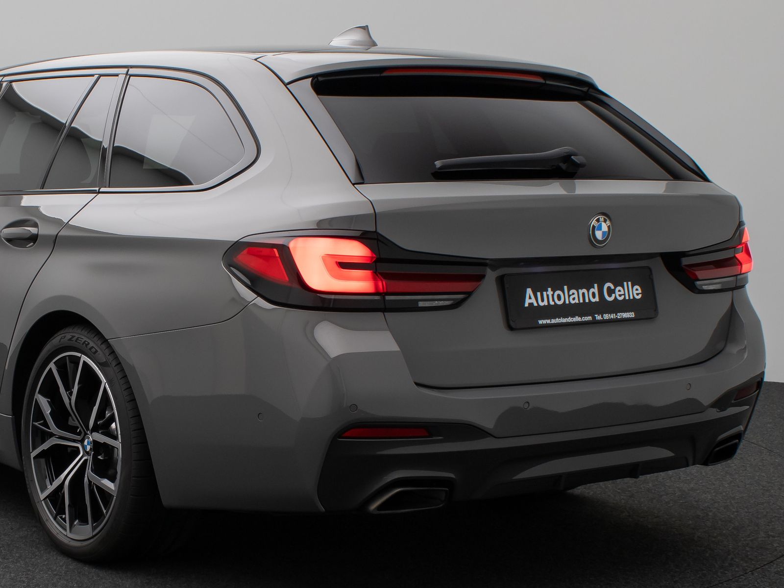 Fahrzeugabbildung BMW 520d M Sport DAB H/K PDC Stop&Go Fernlichtassist