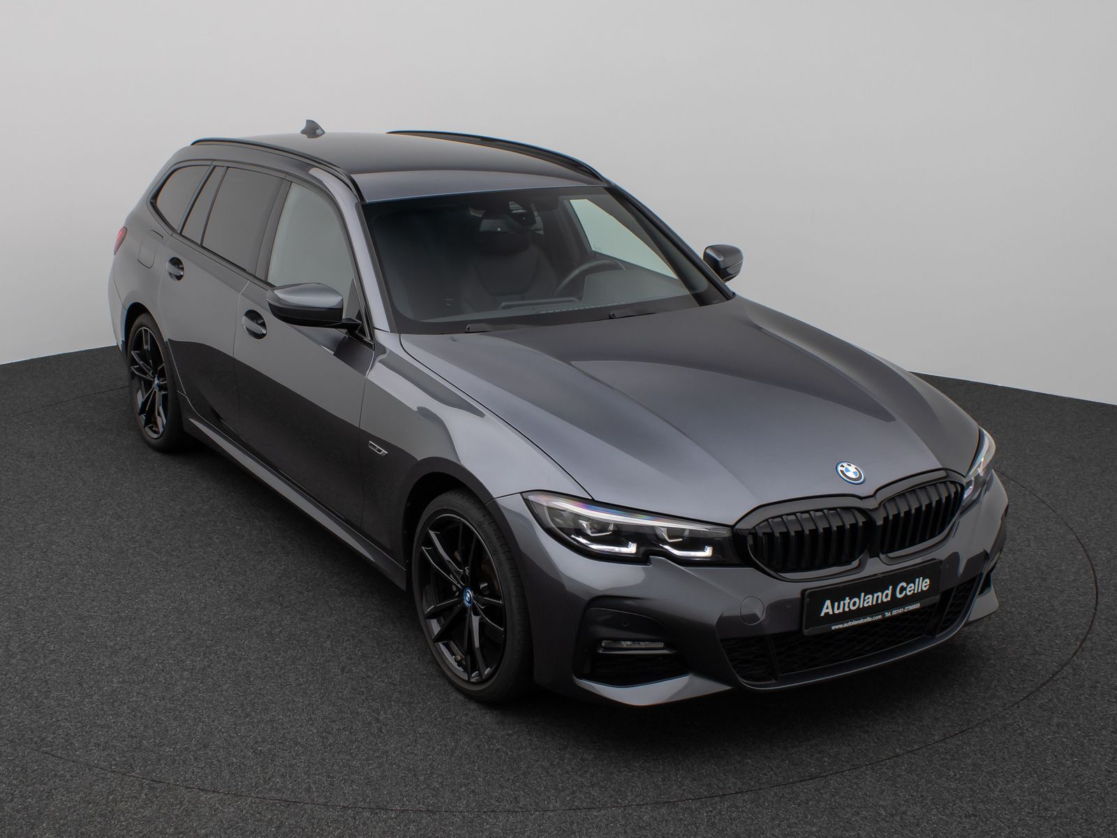 Fahrzeugabbildung BMW 320e M Sport HiFi DAB PDC Fernlichtassist 19Zoll