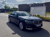 BMW HUD - Schiebedach - HarmanKardon - Laser  - BMW 730 in Hamburg