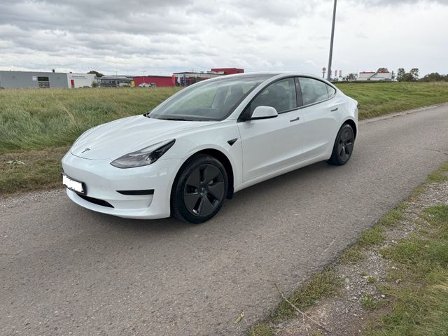 Tesla Model 3 SR - Neuwagengarantie, LFP Akku, Matrix,